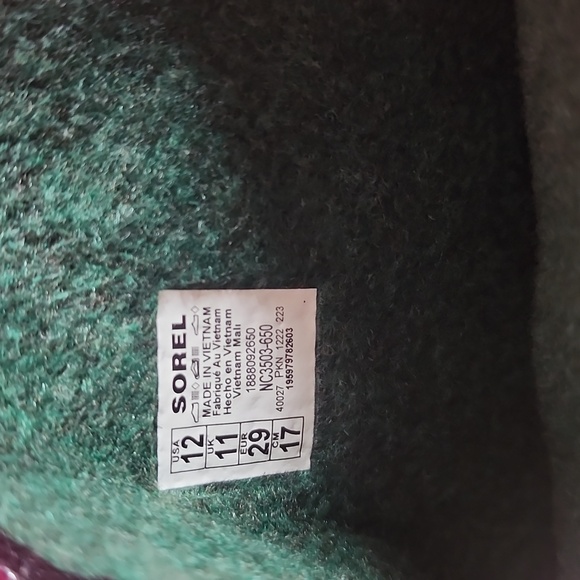 Girl's Sorel "Flurry" snow boots - Picture 6 of 6